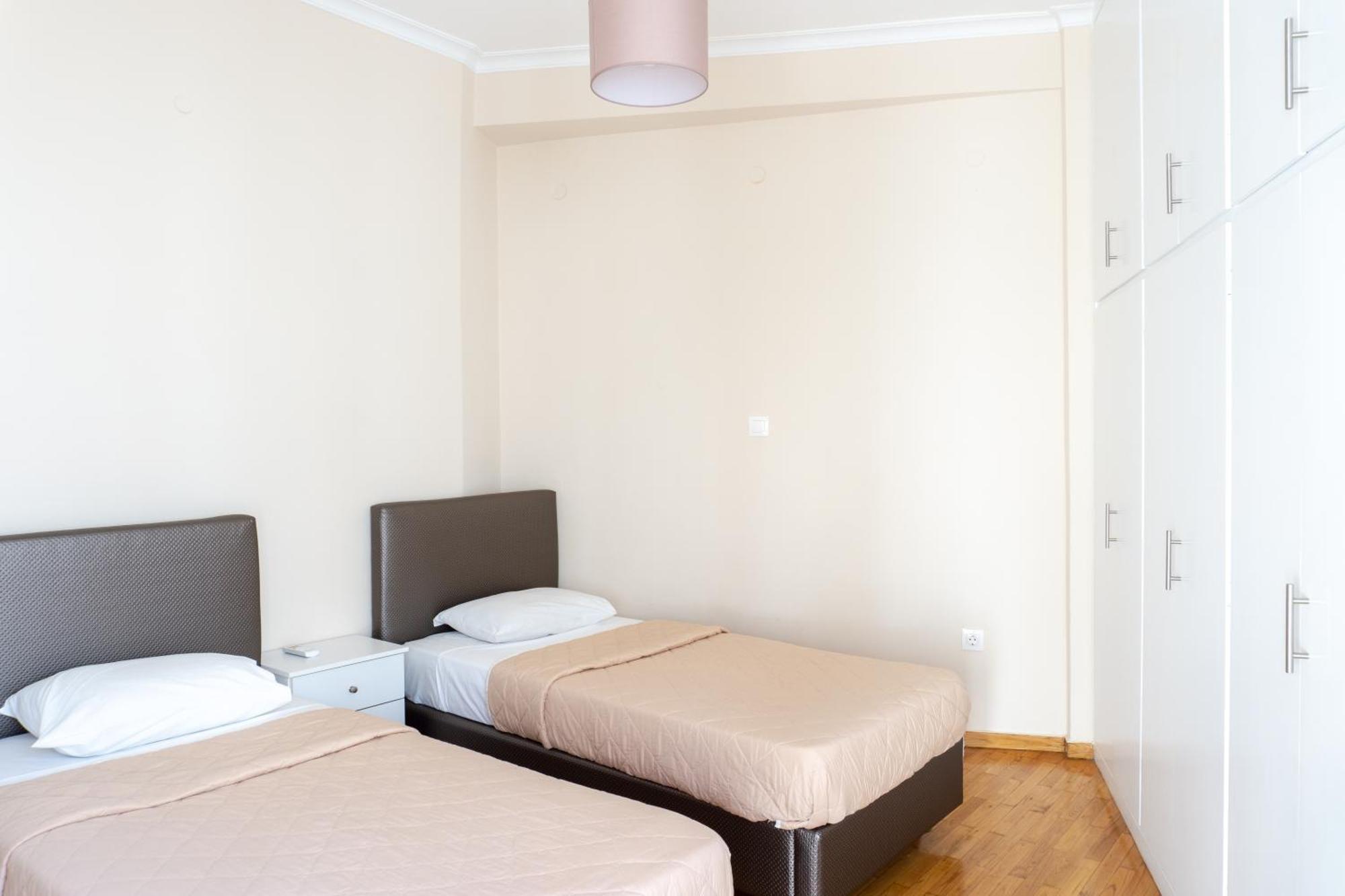 Cozy Apartment In Pangrati Area! Atene Esterno foto